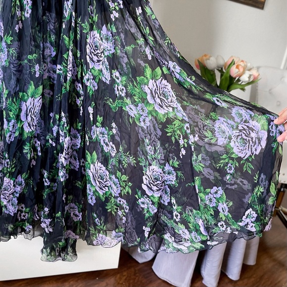 Carolina Herrera Floral Silk Chiffon Cutout Halter Maxi Gown Black Multi 4 NWT - Picture 3 of 10